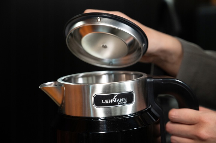 CZAJNIK ELEKTRYCZNY BEZPRZEWODOWY MOC 2200W BEZ ZBĘDNYCH BAJERÓW 2L