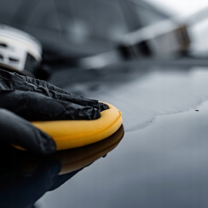 Zestaw K2 do usuwania rys z czarnego lakieru – regeneracja i ochrona