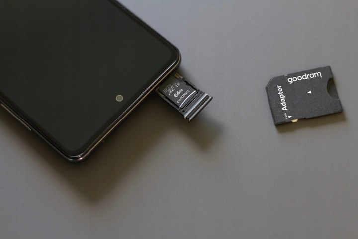 Karta pamięci GOODRAM 128GB kl10+ czytnik +adapter