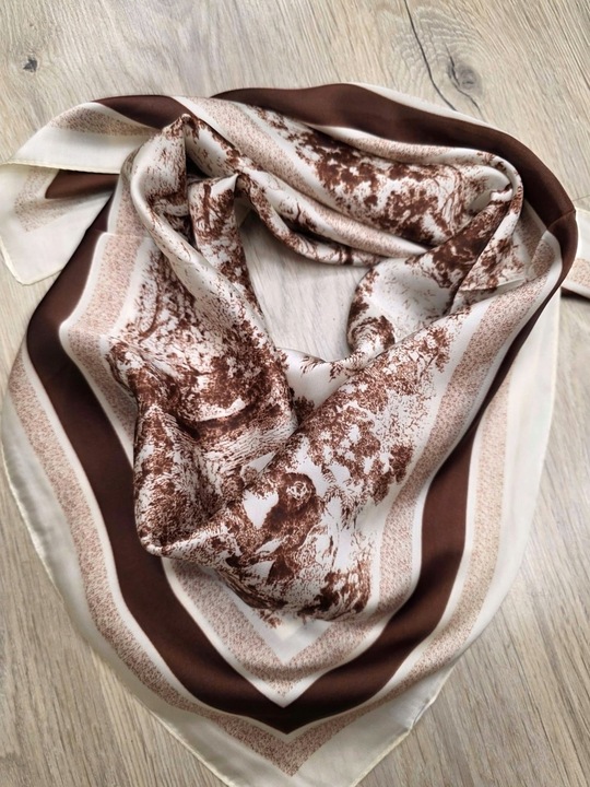 APASZKA CHUSTA DAMSKA lekka elegancka chustka gawroszka kwadratowa