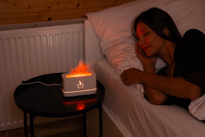 Aromatly FLAME 2 Dyfuzor Zapachowy Nawilżacz Powietrza KOMINEK
