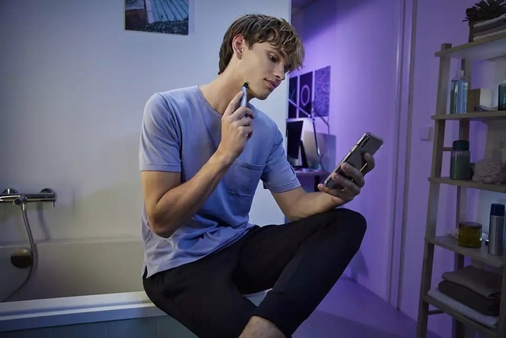 Golarka Philips OneBlade First Shave z ostrzem do skóry wrażliwej QP1324/20