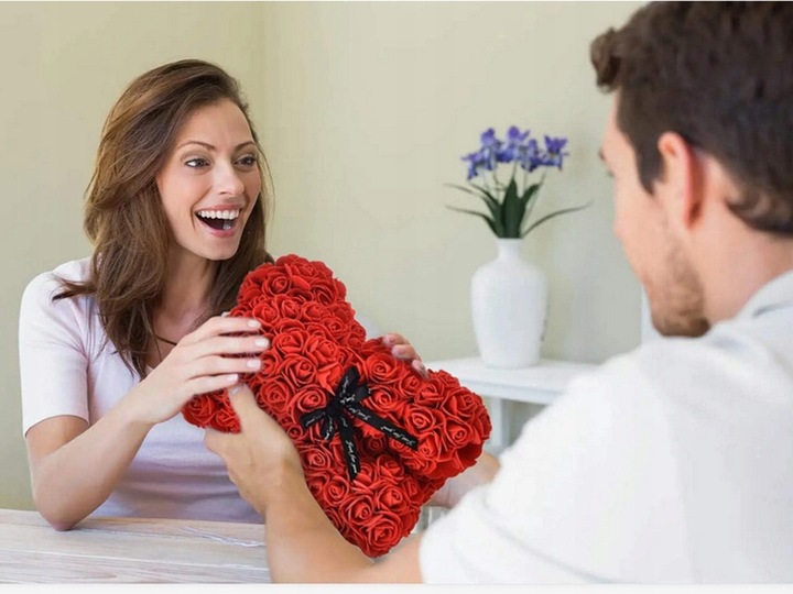 MIŚ Z PŁATKÓW RÓŻ PREZENT DUŻY PUDEŁKO ROSE BEAR RÓŻANY BUKIET KWIATÓW