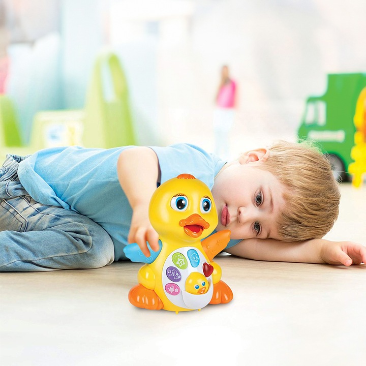 INTERAKTYWNA KACZUSZKA KACZKA GRA JEŹDZI MACHA SKRZYDEŁKAMI SERCE KWACZE