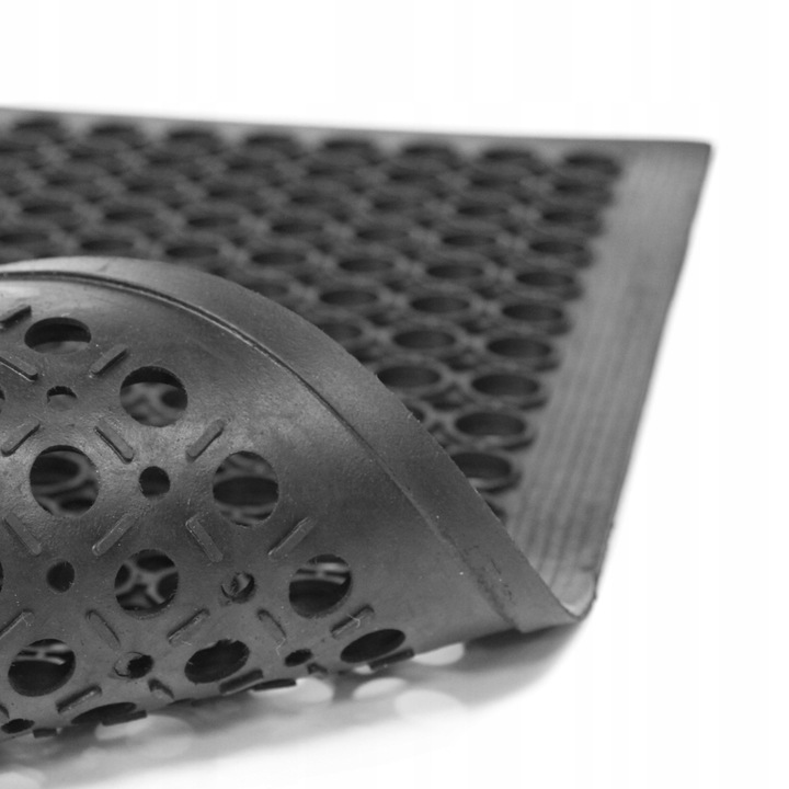 Wycieraczka ażurowa gruba mata wejściowa z perforowanej gumy 60x90