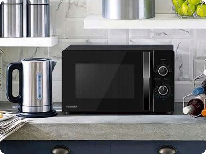 KUCHENKA MIKROFALOWA TOSHIBA MWP-MM20P | MIKROFALÓWKA |700W| CZARNA