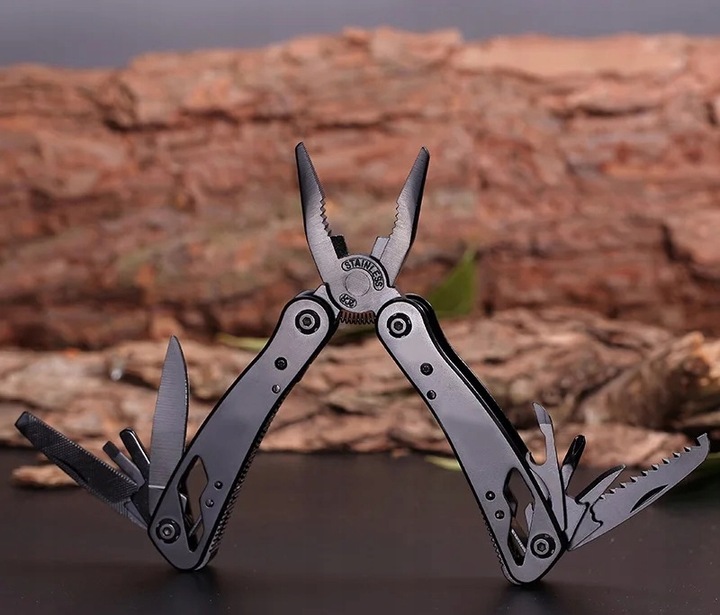 MULTITOOL NARZĘDZIE WIELOFUNKCYJNE SCYZORYK 21w1 ZESTAW BITÓW ETUI ZESTAW