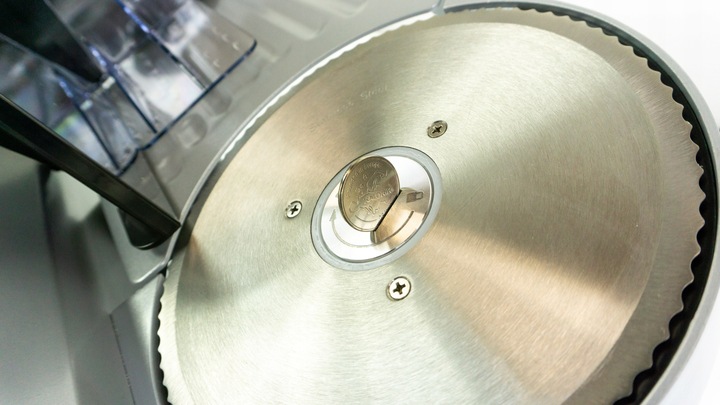 KRAJALNICA ELEKTRYCZNA METALOWA 200W Do CHLEBA szynki 2 WYMIENNE