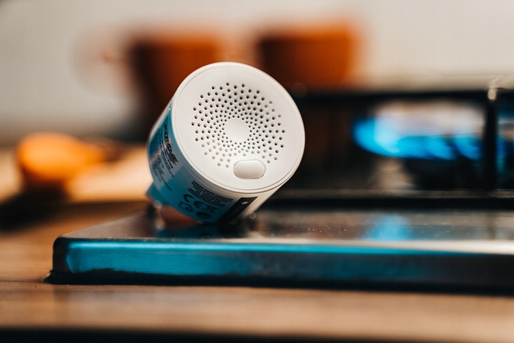 DETEKTOR CZUJNIK GAZU ZIEMNEGO PROPAN BUTAN METAN XTREME SMART TUYA WIFI