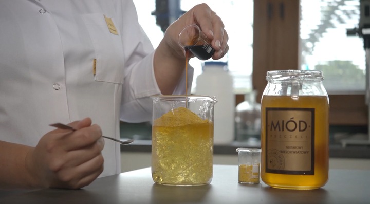 Krem do rąk z miodem i propolisem 70ml