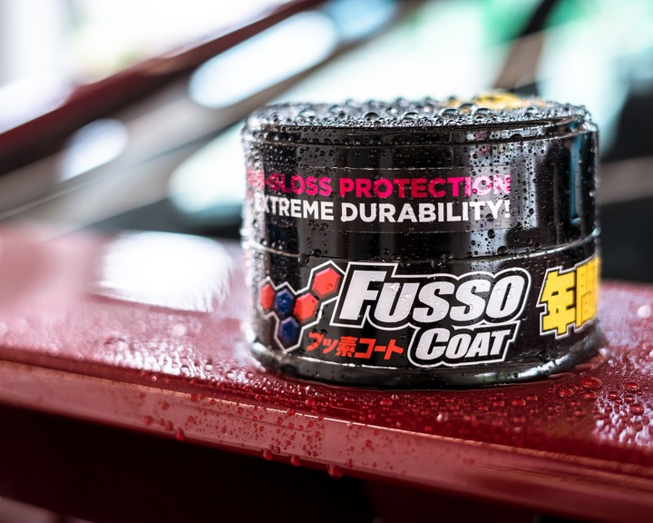 Wosk Samochodowy SOFT99 FUSSO BLACK Wosk Do Samochodu Lakieru Auta Hydro