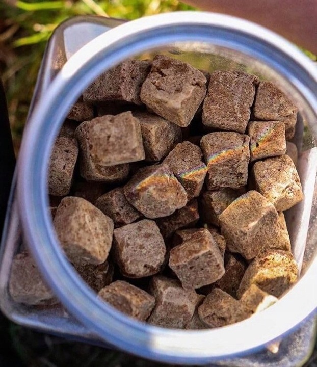 Kiwi Walker Snacks 100% królik, liofilizowane przysmaki dla psa kota 75g