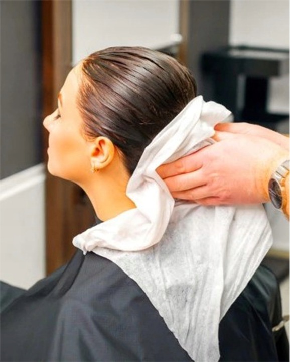 Ręcznik fryzjerski medyczny włókninowy SOFT 70 cm x 50 cm/40gm2 100 sztuk