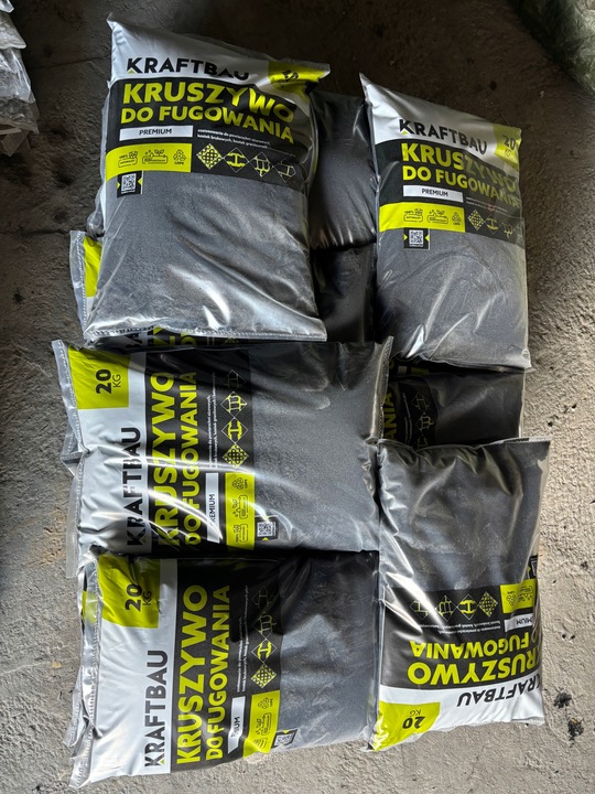 Mączka bazaltowa do zasypki kostki grafit piasek czarny bazalt 0-2mm