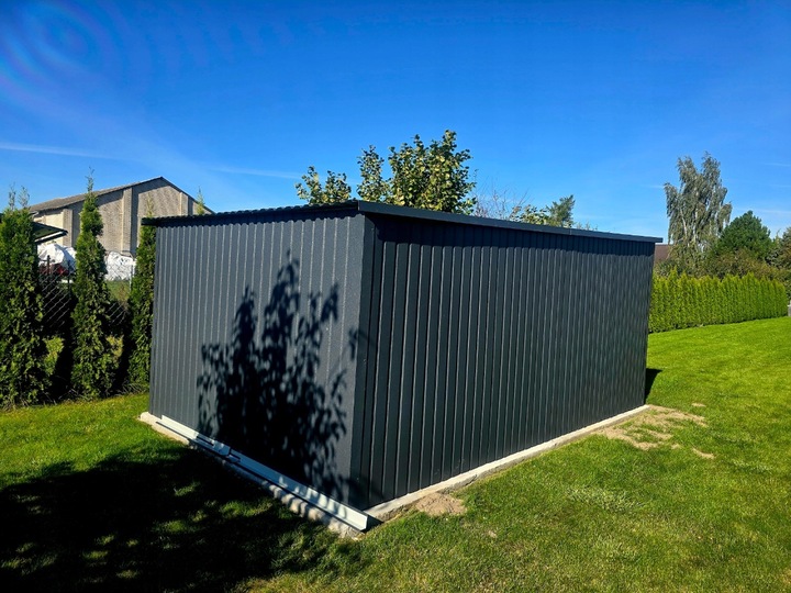 Garaż blaszany 3x5 grafit jednospadowy brama dwuskrzydłowa pion