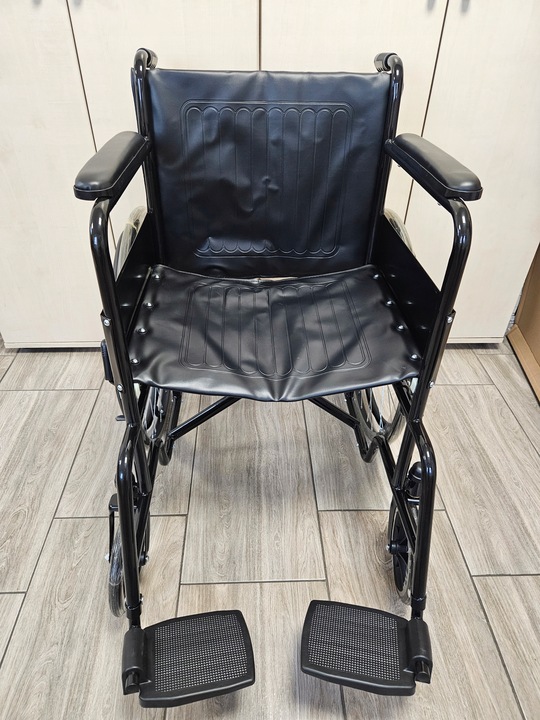 Wózek inwalidzki stalowy KJT811E 15,5 kg Cena bez refundacji