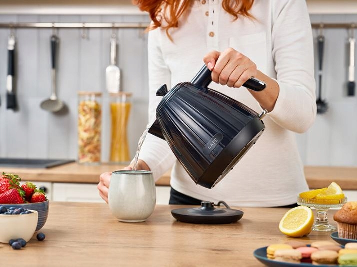 Czajnik elektryczny LAFE Modern Czarny 2200W 1,7L BPA FreeCzajnik