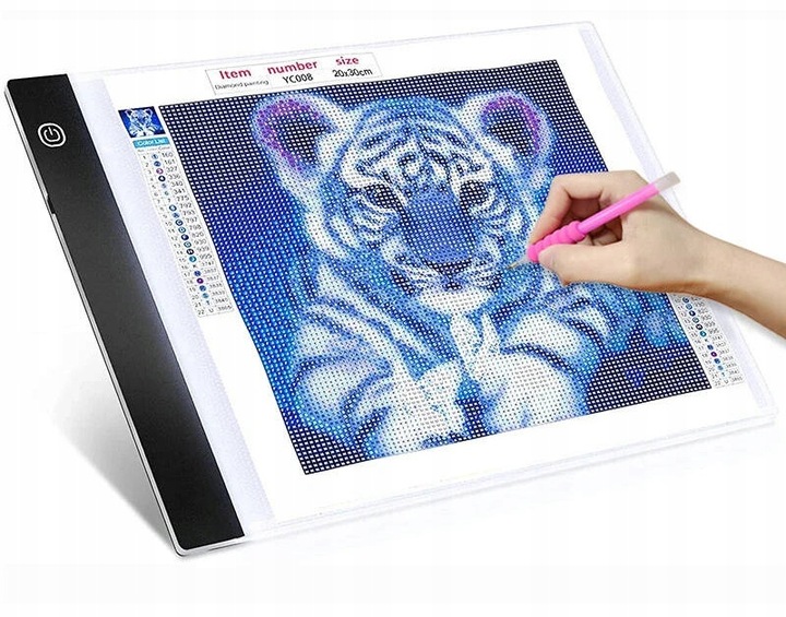 DESKA KREŚLARSKA TABLET GRAFICZNY ROZMIAR A4 DESKA Podświetlana LED DUŻA