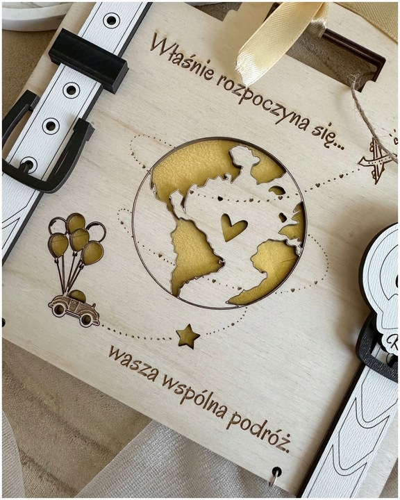 Kartka WALIZKA NA ŚLUB WESELE na pieniądze GRAWER prezent pamiątka