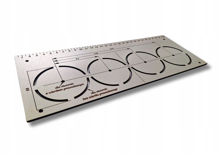 Szablon Wzornik do otworów puszek prądowych 68mm