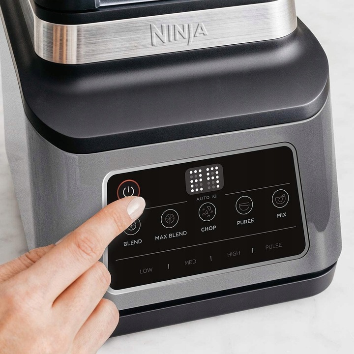 NINJA BLADE - ROBOT KUCHENNY 3w1 1200W AUTO-IQ + BLENDER 2,1L + KUBEK
