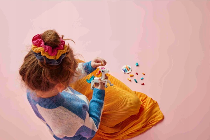 LEGO CREATOR 31140 Magiczny jednorożec 3w1 zestaw klocków dla dzieci +7 lat