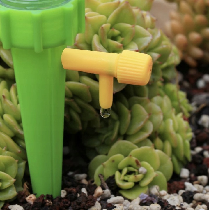 Nawadniacz do Kwiatów Doniczek Roślin Dozownik z Kranikiem Wody na