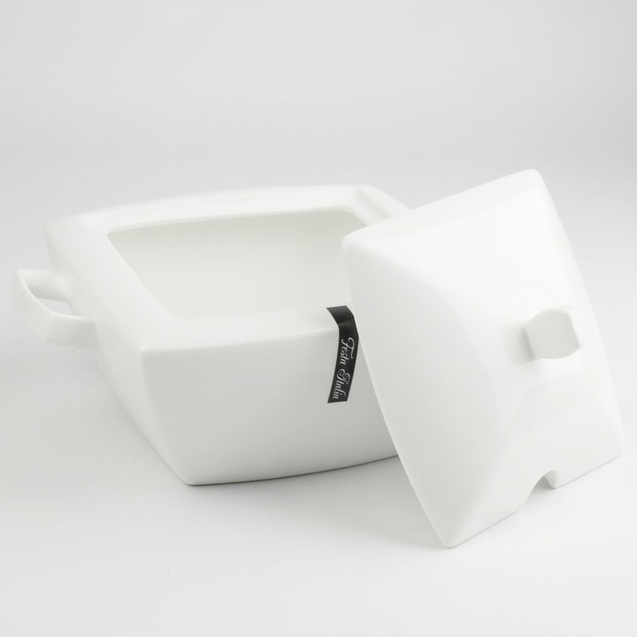 WAZA DO ZUPY BIAŁA 3,8L Z POKRYWKĄ WAZA DO ROSOŁU BARSZCZU BIAŁA