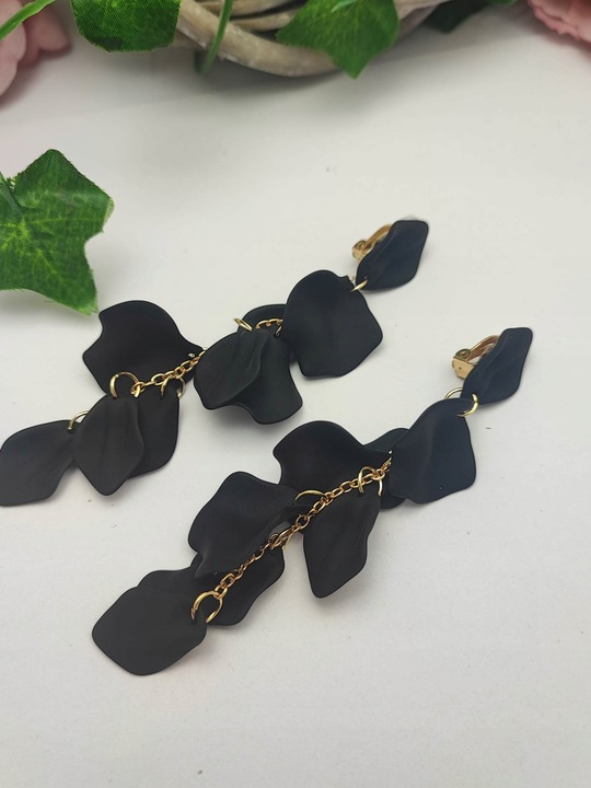 Klipsy akrylowe długie wiszące czarne boho c105