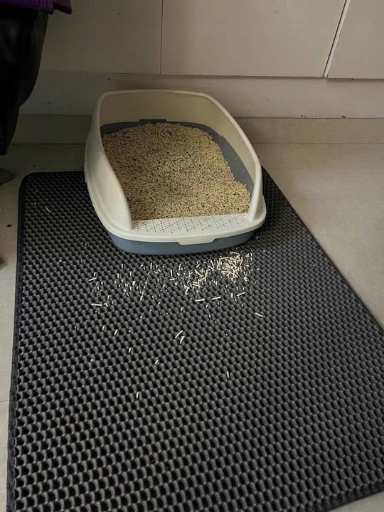 Mata wycieraczka pod kuwetę 60x45 szara Praktyczne rozwiązanie na żwirek!