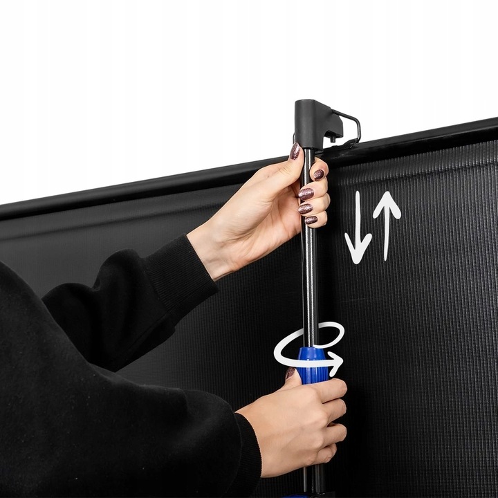 Ekran projekcyjny przenosny 84 cali 16:9 zwijany FULL HD 4K+GRATIS