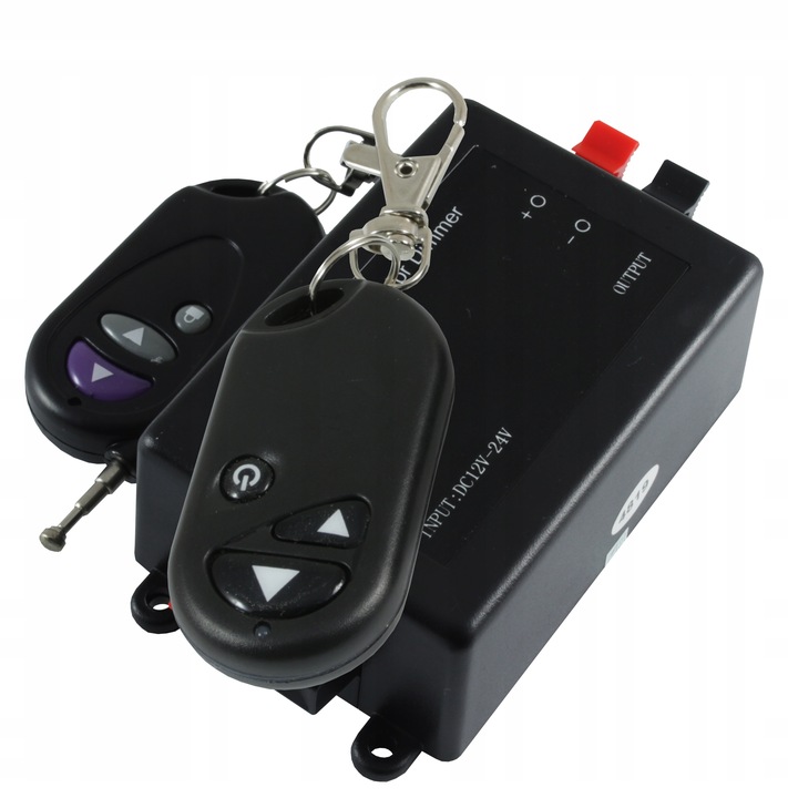 STEROWNIK ŚCIEMNIACZ do taśm LED 12V RADIOWY PILOT