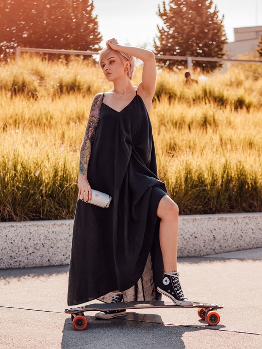 MOCNY GŁOŚNIK BLUETOOTH USB SD PRZENOŚNY BEZPRZEWODOWY RADIO WIEŻA