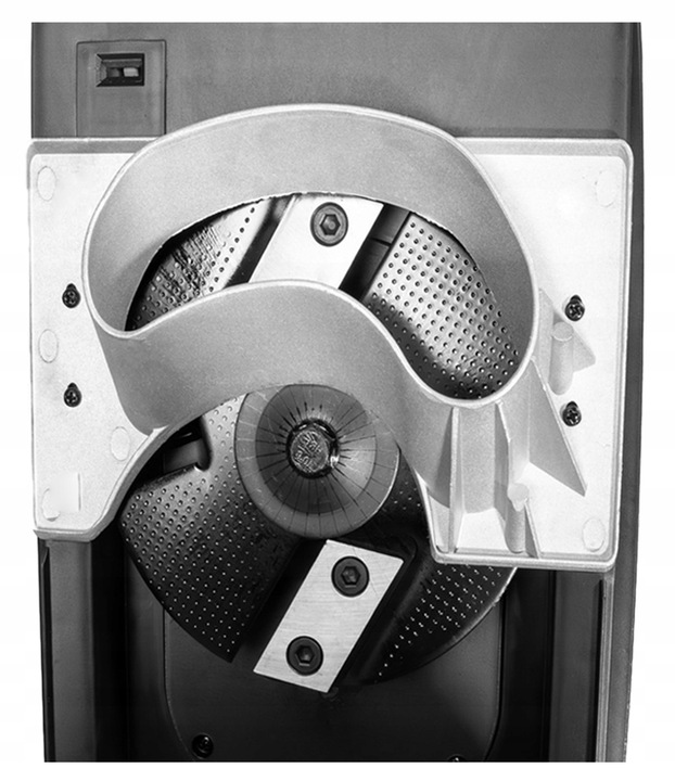 ROZDRABNIACZ ELEKTRYCZNY SAMOZASYSAJĄCY RĘBAK DO GAŁĘZI GŁADKOLUFOWY