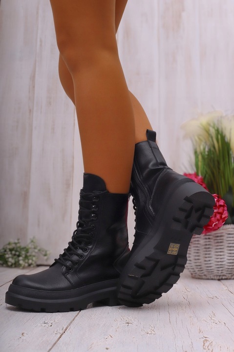 BOTKI DAMSKIE GLANY BUTY TRAPERKI ZIMOWE NA SUWAK