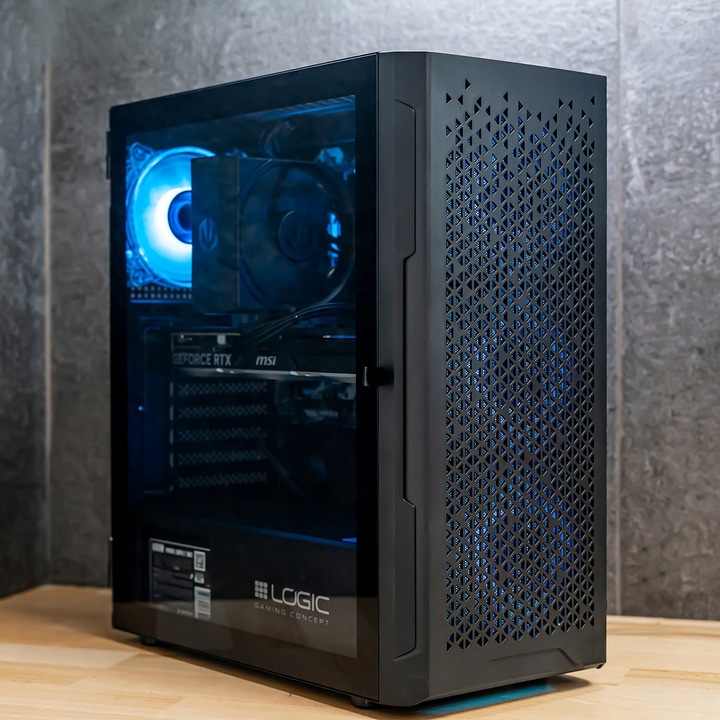 KOMPUTER DO GIER GAMINGOWY Ryzen 7 RTX 4060 TI 1TB SSD 32GB RAM ARGB WIN 11
