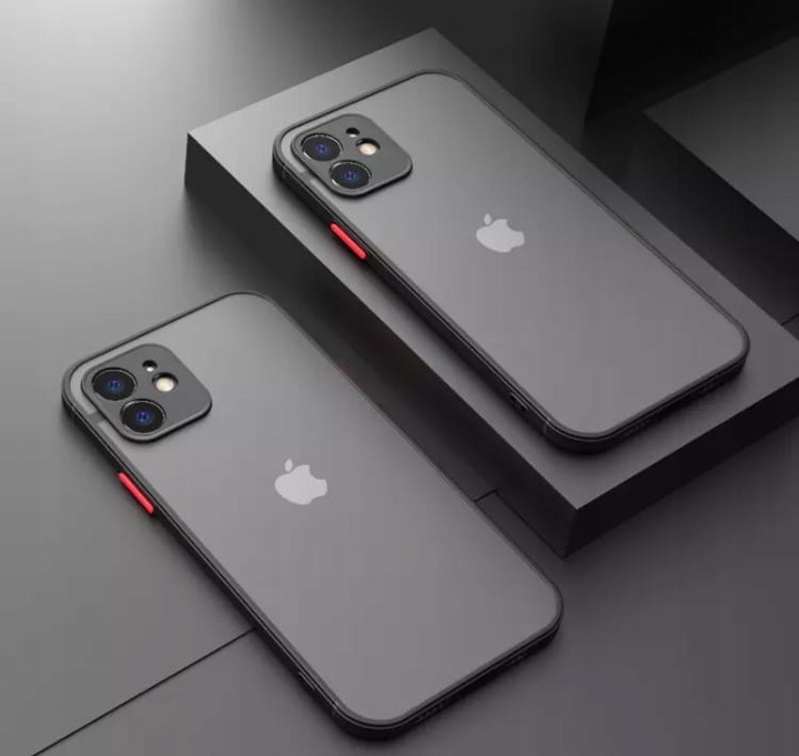 ETUI DO IPHONE 11 MATOWE CASE OCHRONA APARATU WZMACNIANE | CZARNE