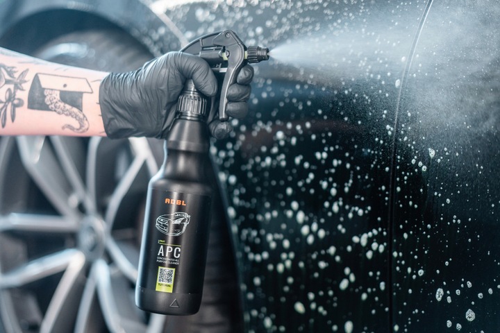 ADBL APC 1L UNIWERSALNY ŚRODEK CZYSZCZĄCY koncentrat do wnętrza nadwozia