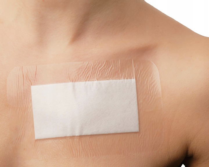 OPATRUNEK NA RANY JAŁOWY HYPOALERGICZNY Z WKŁADEM CHŁONNYM 15X9cm 25szt