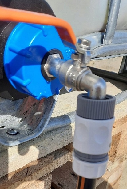 KRAN DO ZBIORNIKA 1000 ZAWÓR DO MAUZERA NA WĄŻ 1/2