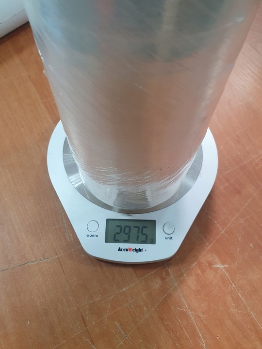 Folia stretch strecz 3KG bezbarwna BARDZO MOCNA transparentna 2,7KG NETTO