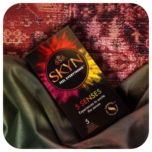 SKYN SENSES mix prezerwatywy potęgujące orgazm z wypustkami 10 szt.