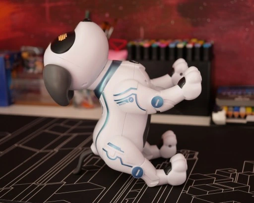 INTERAKTYWNY ROBO PIES ZDALNIE STEROWANY GŁOSEM