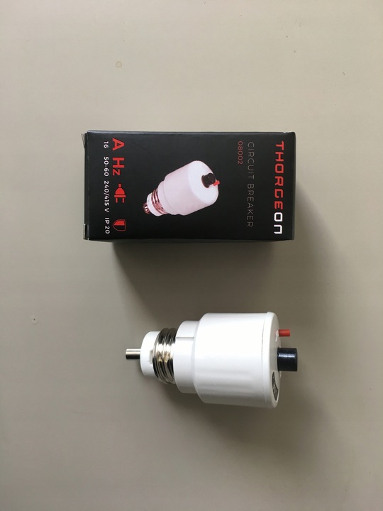 BEZPIECZNIK AUTOMATYCZNY WKRĘCANY KOREK 16A E27 1P IP20 50-60Hz