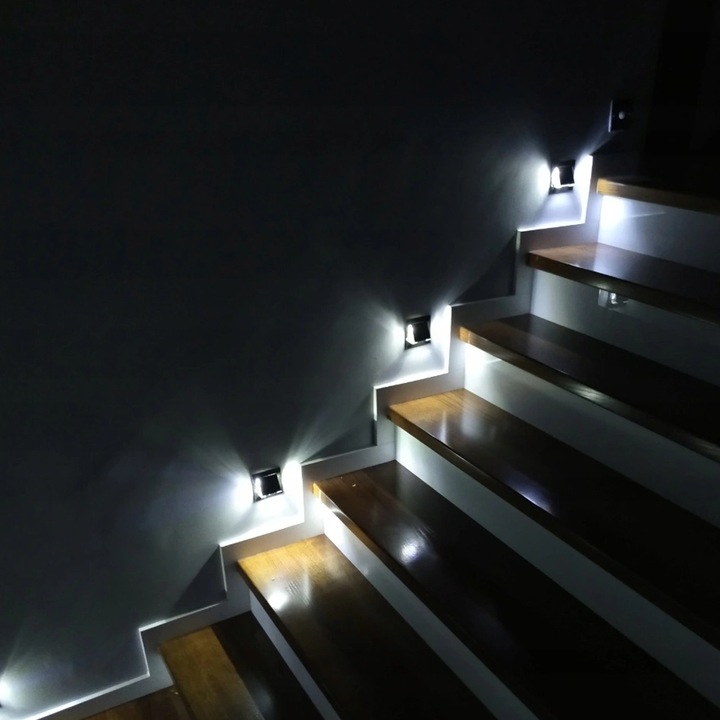 Oświetlenie schodowe oprawa lampka schodowa LED 230V 2W Czarna Q6 Skinder