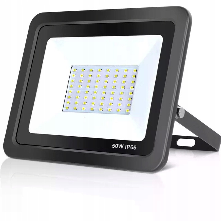 MOCNY HALOGEN 50W NAŚWIETLACZ LAMPA LED REFLEKTOR + UCHWYT IP66 4500LM