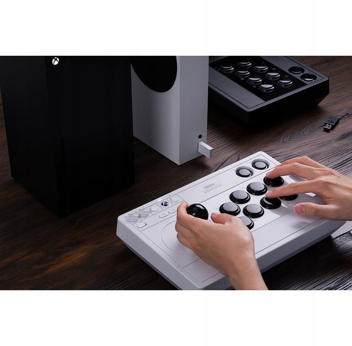 8BitDo Arcade Stick Xbox & PC White