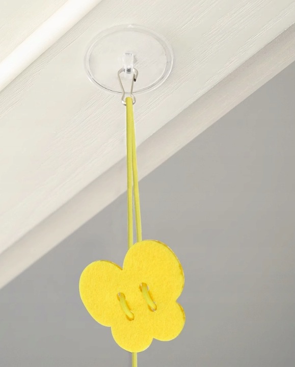 ZABAWKA DLA KOTA PRZYSSAWKA NA DRZWI RUCHOMA PTAK