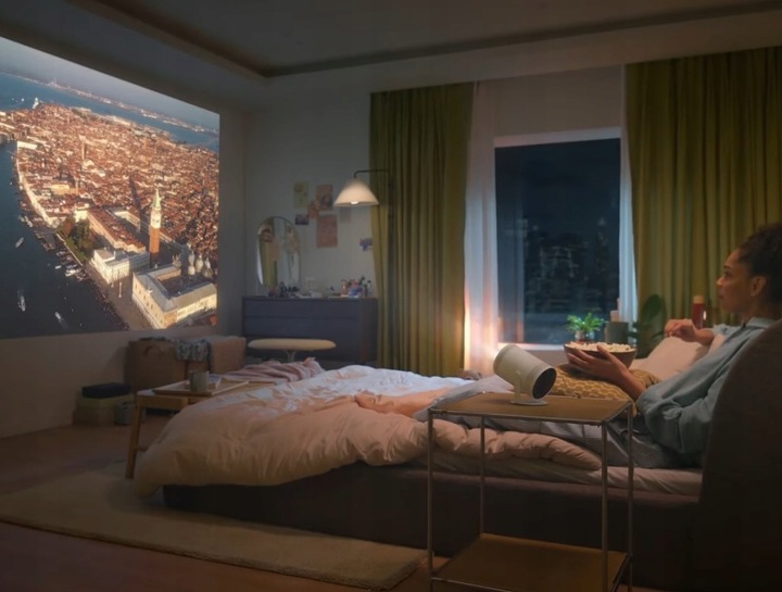 PROJEKTOR SAMSUNG SP-LFF3CLAXXXH THE FREESTYLE GEN 2 OBROTOWY SMART TV