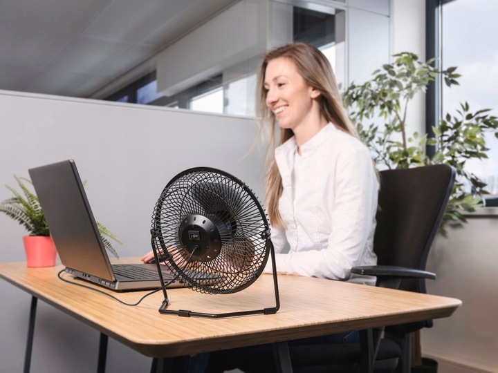 WENTYLATOR BIURKOWY WIATRAK USB STOŁOWY DOM BIURO